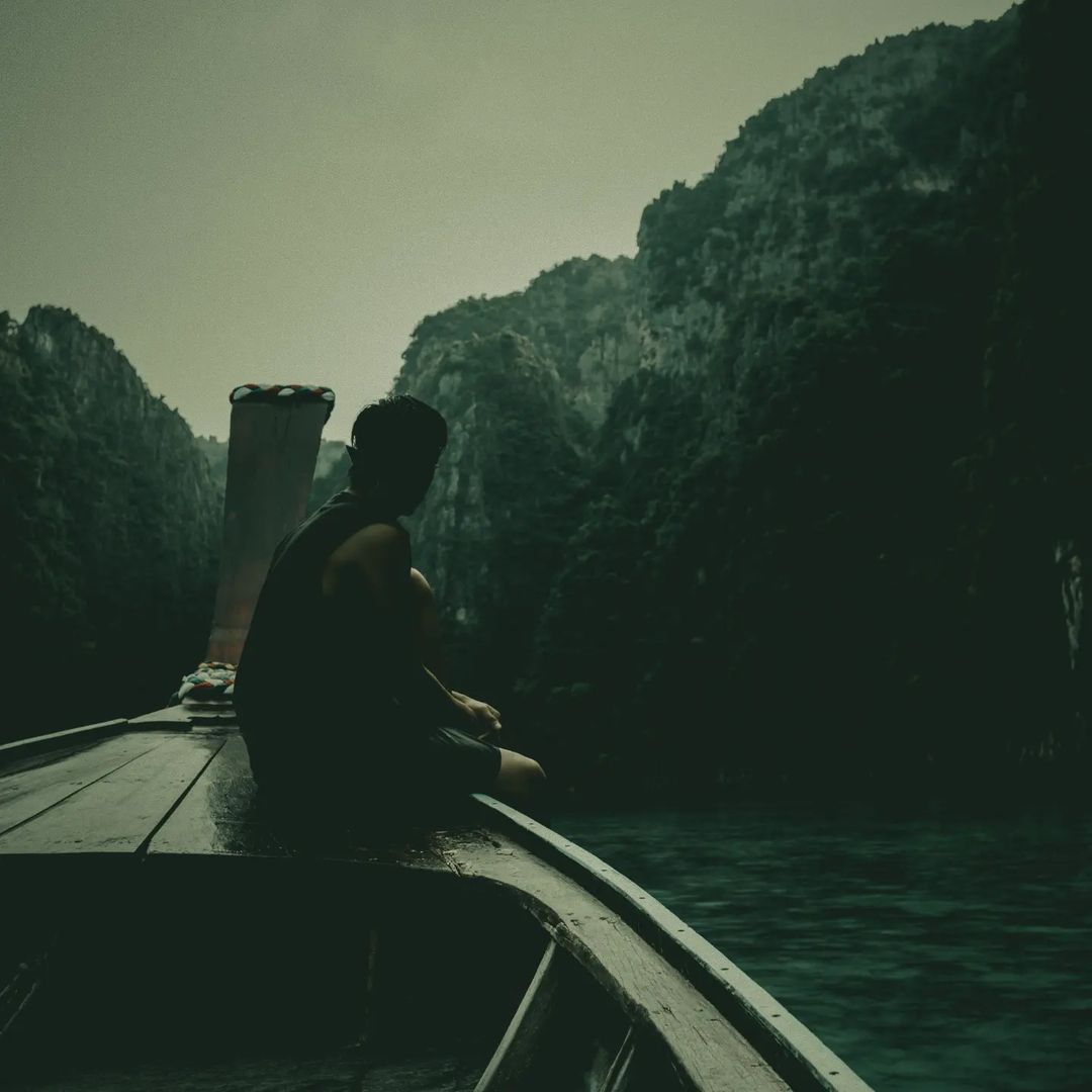 Cinematic Gold Preset | Cinematic Presets | City Preset | Frees dng | — before